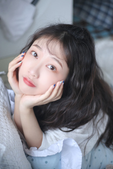 翁虹