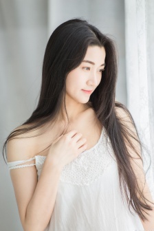 丧尸女